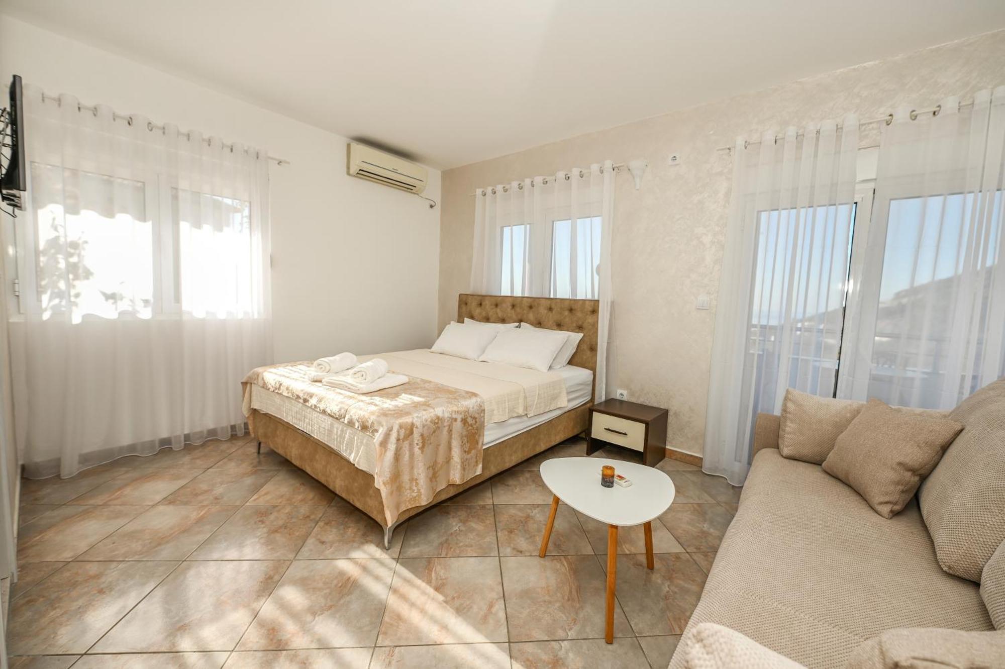 Villa Lux Rajovic Budva Exterior photo