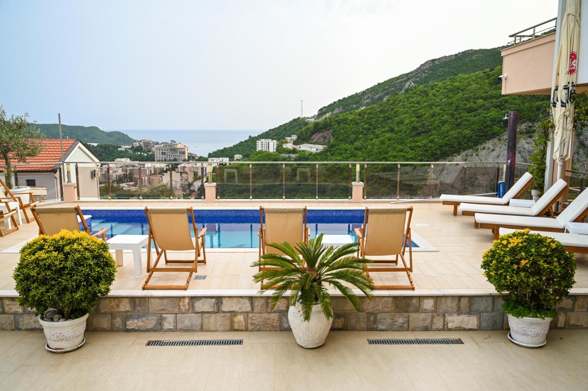 Villa Lux Rajovic Budva Exterior photo